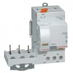 Bloc Diff Adapt DX³-vis-3P-400 V~-40 A-type AC-30 MA-disj 1 Mod/pôle