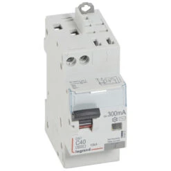Disj Diff DX³ 6000 -vis/auto-U+N 230V~-40A-typeAC-300mA-10kA Courbe C - 2M