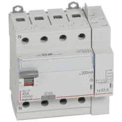 Inter Diff DX³-ID - Vis/auto - 4P - 400V~ - 40A -type AC- 300mA -départ Haut- 5M