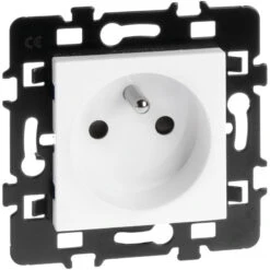 Prise 2P+T + Enjoliveur X 50 Pieces PACK CHANTIER Eurohm Esprit