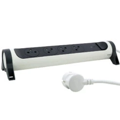 Rallonge Multiprise Rotative - 4x2P+T Surface + Interrupteur Et Parafoudre / Legrand 3 Rallonge Multiprise Rotative - 4x2P+T Surface + Interrupteur Et Parafoudre / Legrand -Alliance Lec Magasin rallonge multiprise rotative 4x2pt surface interrupteur et parafoudre legrand 3